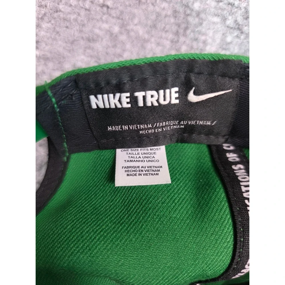 Oregon Ducks Nike Hat Mens OSFM Green Grey True Snapback Flat Brim NCAA Pac-12